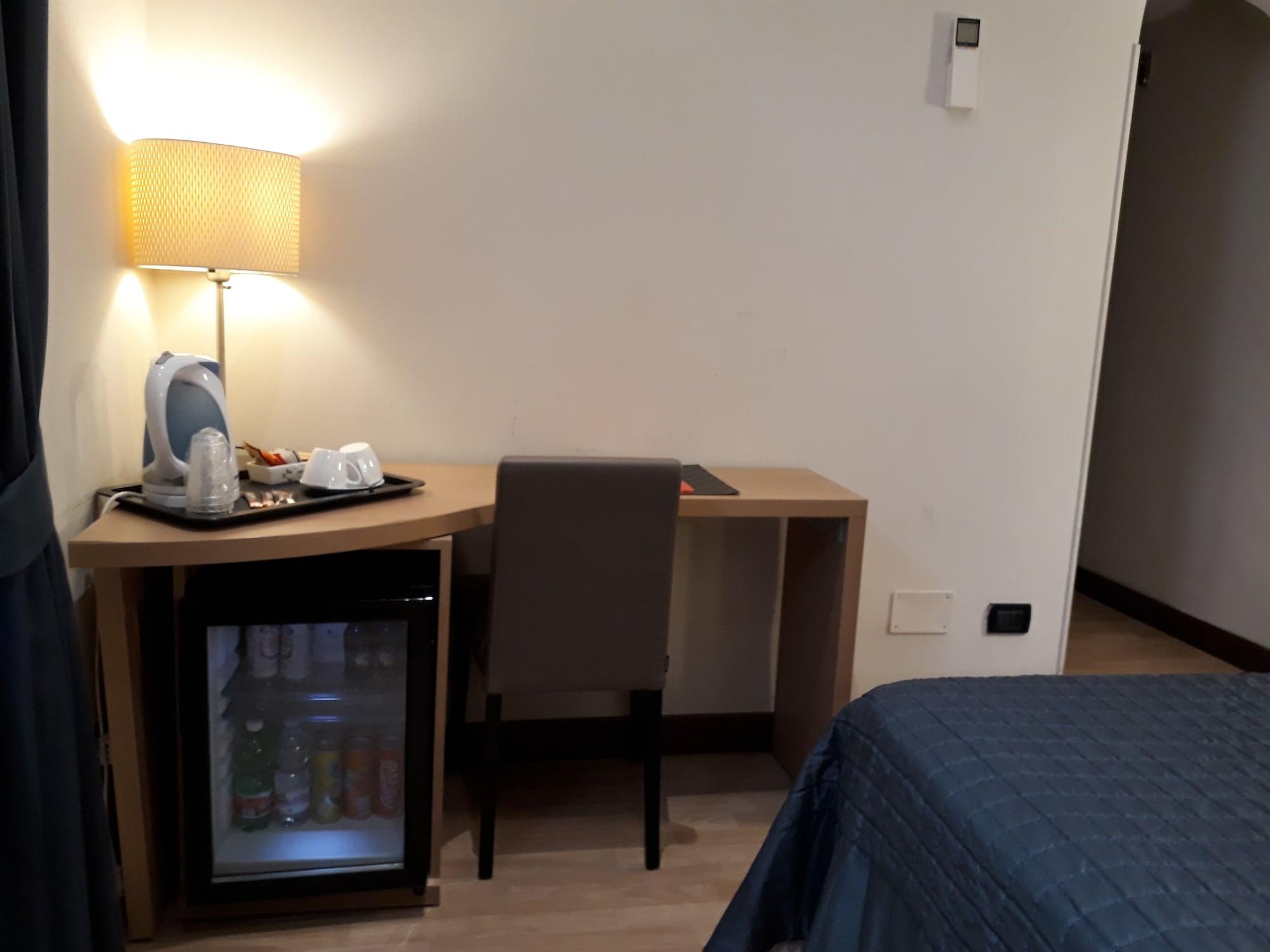 Gasthuis Residenza Cola Di Rienzo - In 2*
