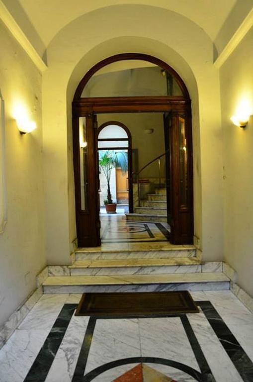 Gasthuis Residenza Cola Di Rienzo - In Rome
